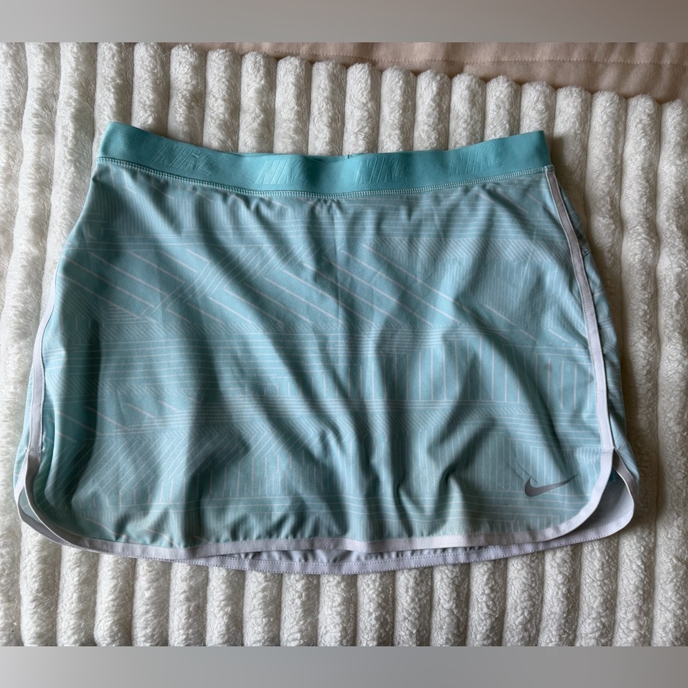 Nike Aqua Athletic Golf Skirt